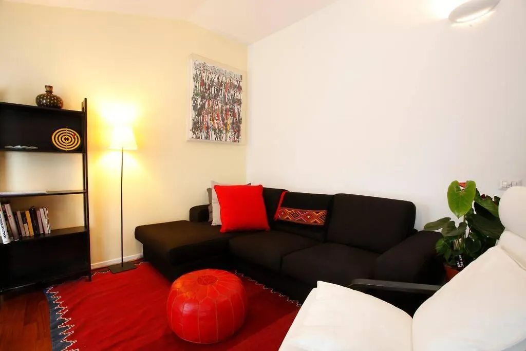 Charming Apartment In Brera/Centre Mediolan